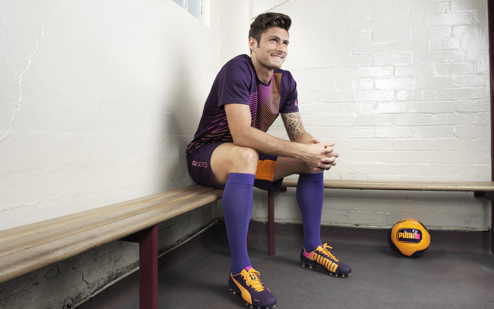 PSG比赛节奏快，海湾者需提高适应能力